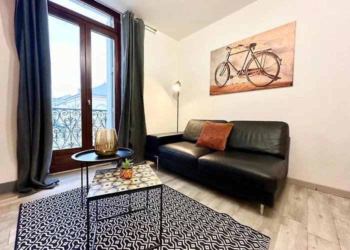 Les 3 Rivieres - Vue Imprenable & Hyper Centre Lägenhet *